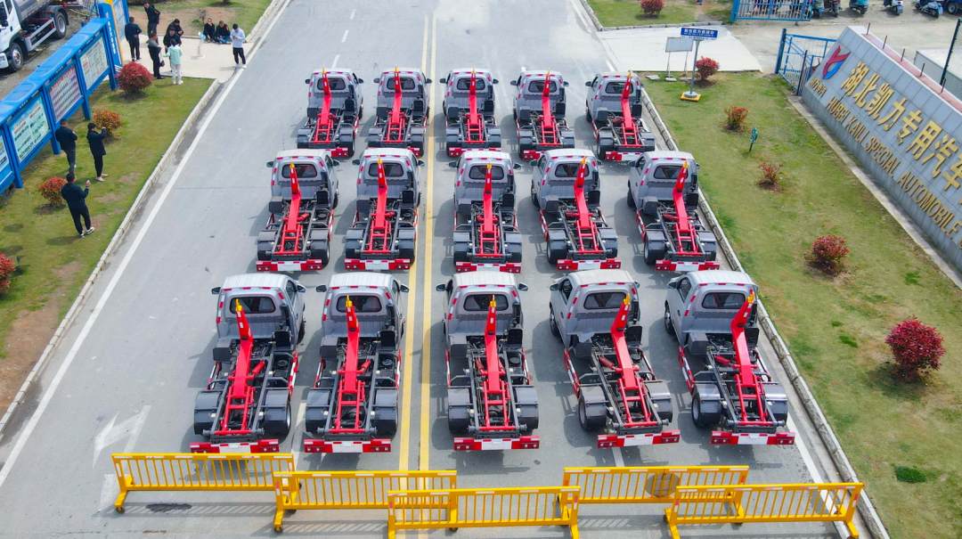 【批量發(fā)車】震撼！凱力風(fēng)長安勾臂又一次批量發(fā)車，這才叫天生爆款！